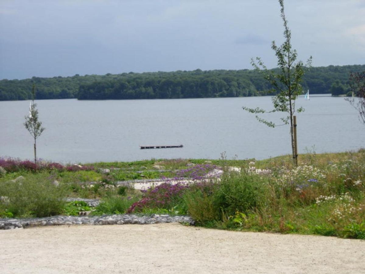 De L'eau D'heure C23 Commodore Les Josephines *